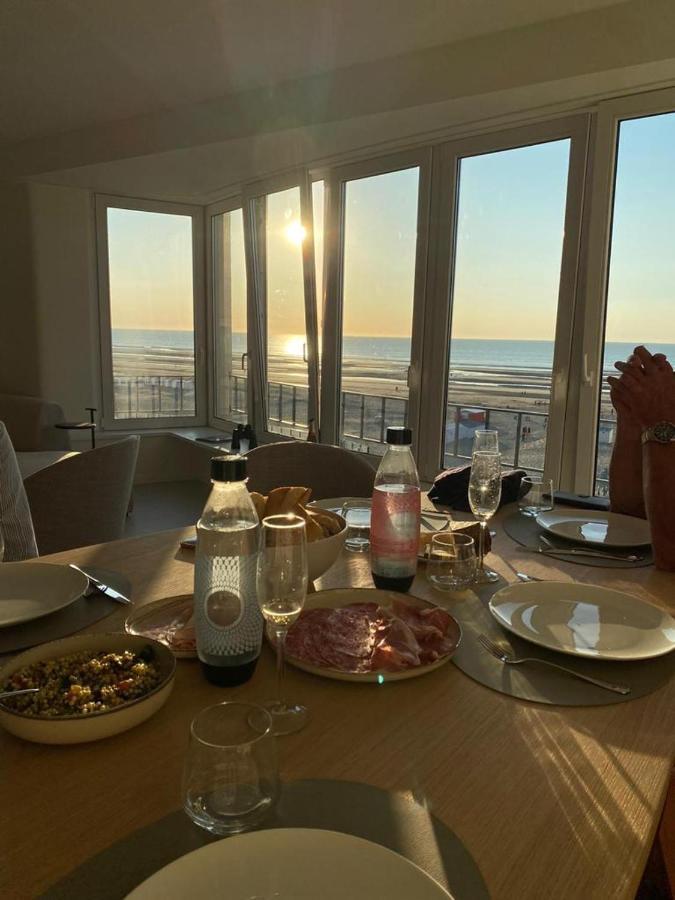 Zeedijk Oostduinkerke Frontaal Zeezicht - Volledig Gerenoveerd 2022! Leilighet Eksteriør bilde